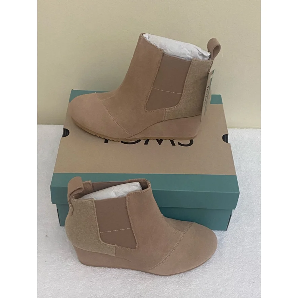 Women's TOMS Beige‎ Suede Wedge Ankle Boots Size 7.5